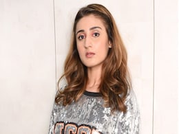 Dhvani Bhanushali's <I>Vaaste</i> Named "Top Song Of 2019", She's "Overwhelmed" Dhvani Bhanushali's <I>Vaaste</i> Named "Top Song Of 2019", She's "Overwhelmed"