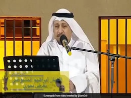 अरब के लोगों ने इस अंदाज में गाया 'बोल राधा बोल', Video शेयर कर बॉलीवुड डायरेक्टर बोले- Wow अरब के लोगों ने इस अंदाज में गाया 'बोल राधा बोल', Video शेयर कर बॉलीवुड डायरेक्टर बोले- Wow