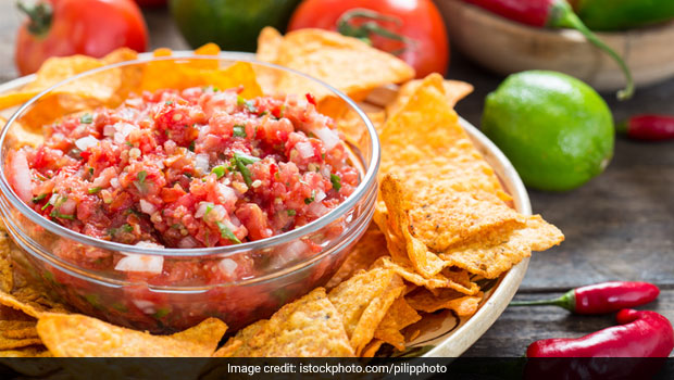 Homemade salsa is packed with antioxidant-rich vegetables such as tomatoes, onions and lemon