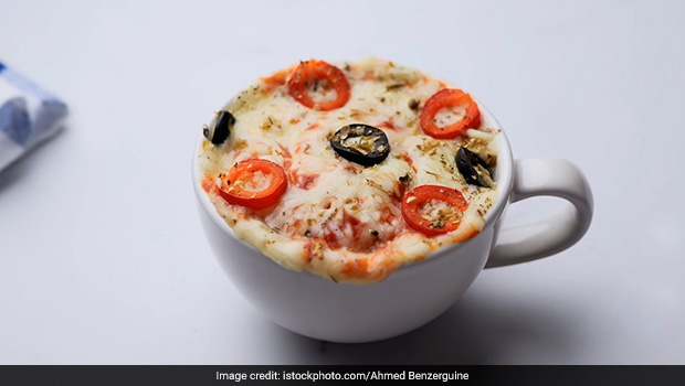 Here's How You Can Make Pizza In A Mug From Scratch, Under 5 Minutes