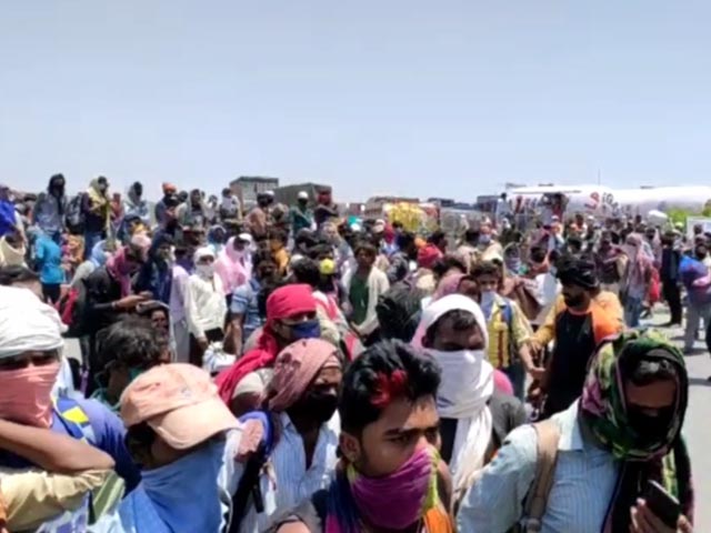 Truckers Charging Rs 100 For 10 km, Say UP Workers Trying To Get Home