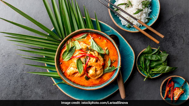 Lockdown Cooking: How To Make Red And Green Curry Pastes For Restaurant-Style Thai Curries (Recipes Inside)