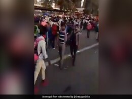 शत्रुघ्न सिन्हा ने PM Modi को संबोधित कर शेयर किया प्रवासियों का Video, बोले- किस दिशा में यात्रा... शत्रुघ्न सिन्हा ने PM Modi को संबोधित कर शेयर किया प्रवासियों का Video, बोले- किस दिशा में यात्रा...