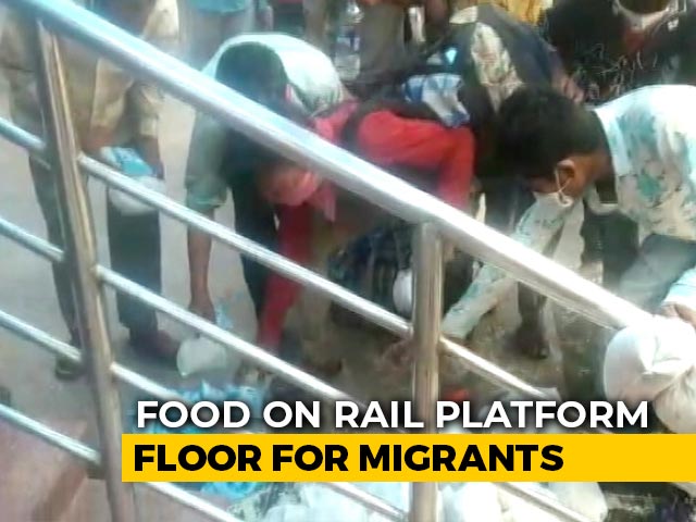 Video Shows Migrants Grabbing Food, Water Packets Off Bihar Station Floor