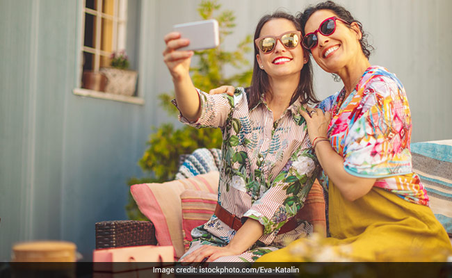 10 Ways To Spend Mother's Day During Quarantine