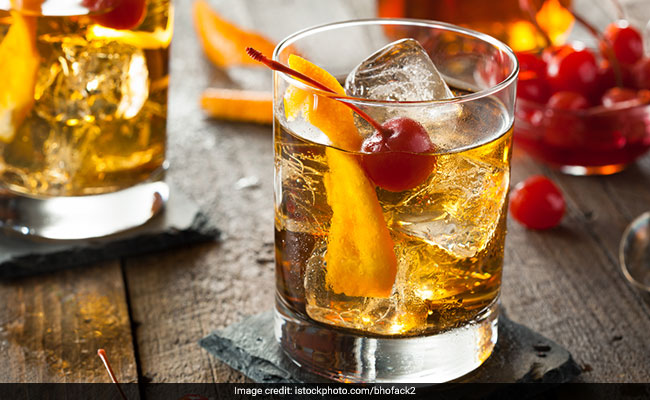 World Whisky Day 2020: 5 Delicious Whisky Cocktails To Shake Up At Home