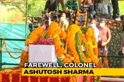 Rising Above Grief, Wife, Daughter Salute Officer Killed In Action In J&K Rising Above Grief, Wife, Daughter Salute Officer Killed In Action In J&K
