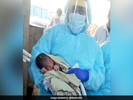 Woman Delivers Baby Onboard UP-Bound Shramik Train In Madhya Pradesh Woman Delivers Baby Onboard UP-Bound Shramik Train In Madhya Pradesh