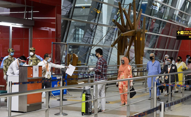 Delhi Farmer Buys Flight Tickets To Send 10 Of His Workers Home Amid Lockdown