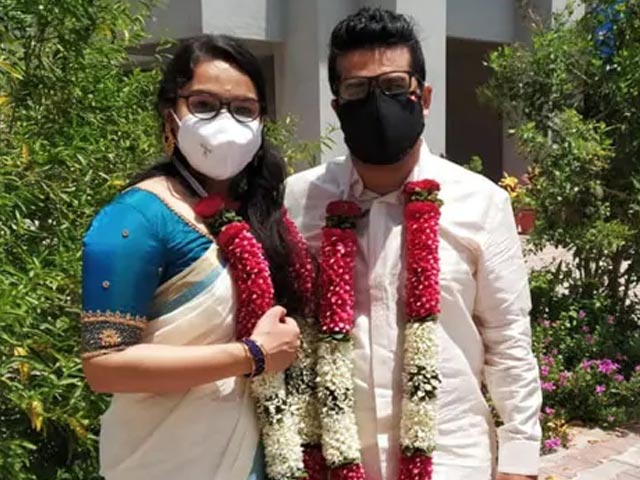 लॉकडाउन में शादी करने लड़के के घर पहुंची दुल्हन, दोस्त बने परिवार, Video कॉल पर माता-पिता ने किया विदा