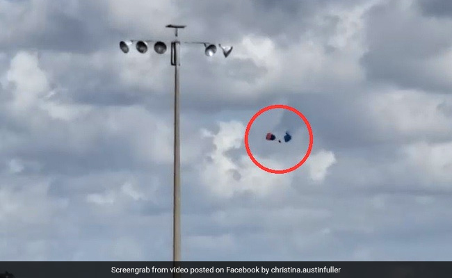 Skydivers Crash To Ground After Parachute Malfunction In Horrifying Video