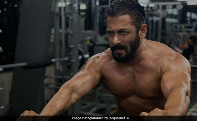 Another Day, Another Workout Pic Of Salman Khan. Courtesy Jacqueline Fernandez
