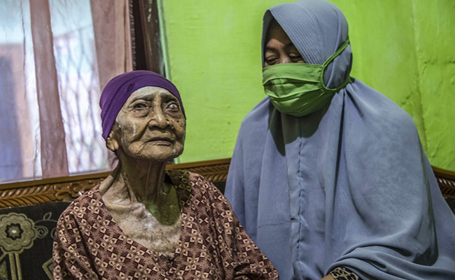 100-Year-Old Indonesian Woman Recovers From Coronavirus