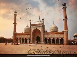 Whose Birthday Is Celebrated As Eid Milad-Un-Nabi? All You Need To Know Whose Birthday Is Celebrated As Eid Milad-Un-Nabi? All You Need To Know