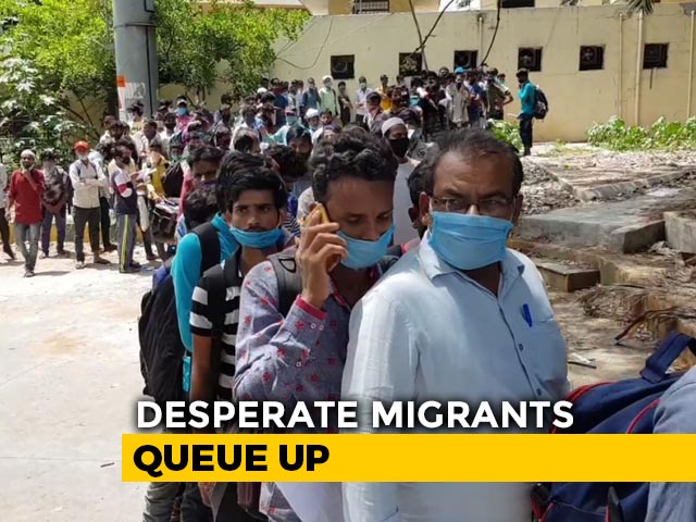 In Lockdown4, Karnataka Bans Entry Of People From 4 States Till May 31