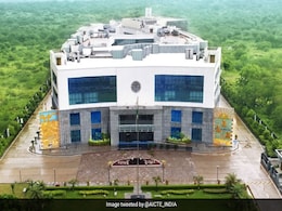 AICTE ने संस्थानों को दिया निर्देश, कर्मचारियों को समय पर दें सैलरी AICTE ने संस्थानों को दिया निर्देश, कर्मचारियों को समय पर दें सैलरी