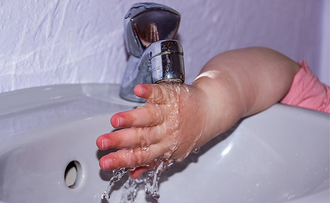 Hand Washing Dos And Don'ts To Follow At Home To Stay Free From Germs