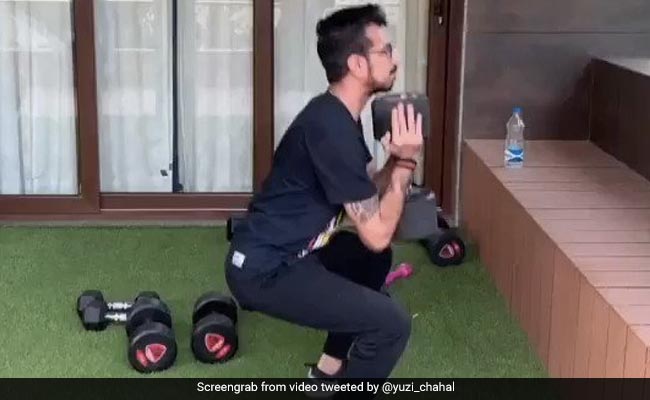 युजवेंद्र चहल ने बॉडी बनाते हुए शेयर किया वीडियो, देखकर युवराज सिंह बोले- ओह..तेरे चुहे Video