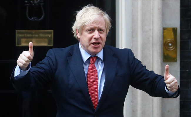 Internal Probe Clears UK Prime Minister Over "Wallpapergate"