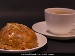 साल 2024 में इन तीन फूड्स ने किया लोगों के दिलों पर राज, अपने स्वाद के कारण हुए वायरल... साल 2024 में इन तीन फूड्स ने किया लोगों के दिलों पर राज, अपने स्वाद के कारण हुए वायरल...
