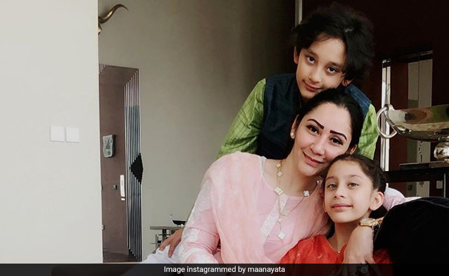 Eid 2020: Inside Maanyata Dutt's Festivities With Iqra And Shahraan
