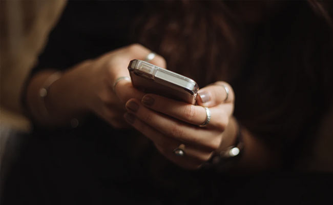 Centre's Proposal To Amend Social Media Rules