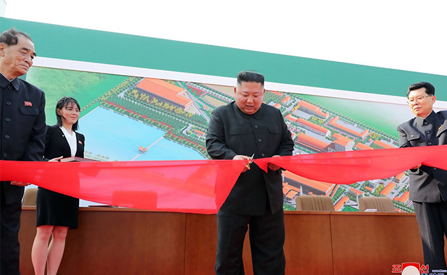 Kim Jong Un Makes First Appearance After Weeks Of Speculation