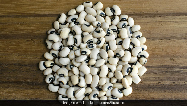 High-Protein Dal: How To Make Healthy Sprouted Lobia Chaat For Breakfast (Recipe Inside)