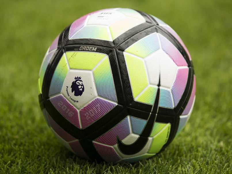 Player Divide Threatens Premier League's Restart Plan