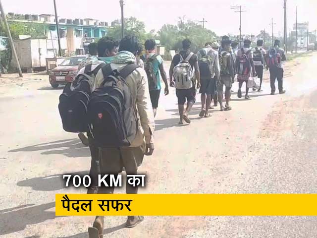 700 किलोमीटर पैदल चल हैदराबाद से रायपुर पहुंचे भूखे-प्यासे मजदूर