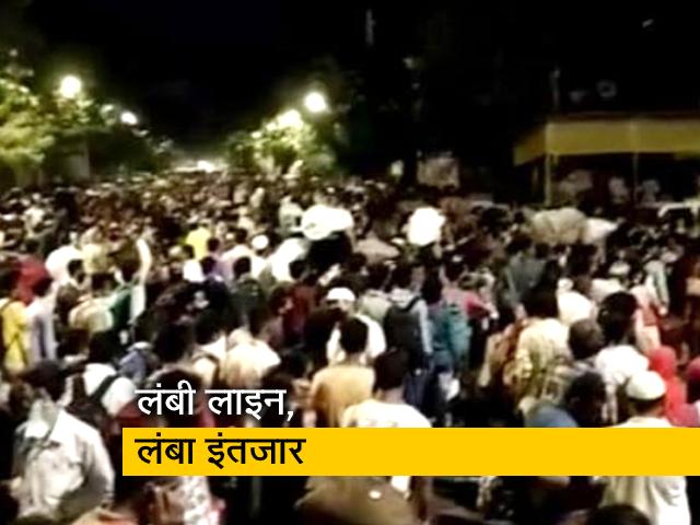 रेलवे को लेकर केंद्र, राज्य विवाद में पिसते मजदूर