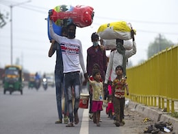 कोरोना के खिलाफ 'जंग' में भूखे लोगों को खाना खिला रहे मिट्टी कैफे के 100 से ज्यादा 'दिव्यांग योद्धा' कोरोना के खिलाफ 'जंग' में भूखे लोगों को खाना खिला रहे मिट्टी कैफे के 100 से ज्यादा 'दिव्यांग योद्धा'