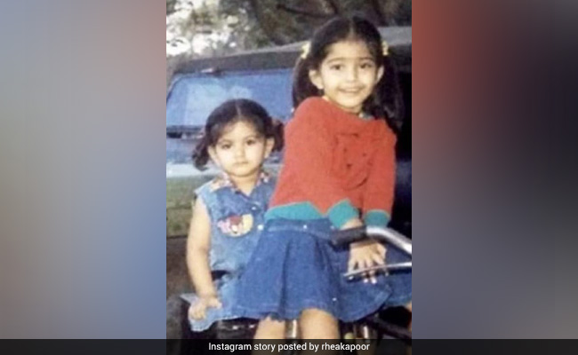 This Throwback Pic Of Sonam And Rhea Kapoor Is Just Too Cute