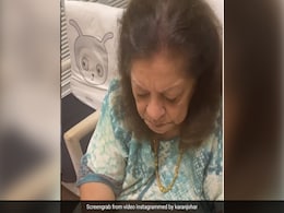 करण जौहर की मम्मी सॉल्व कर थीं पजल तो प्रोड्यूसर बोले 'आपको आता है?', फिर यूं मिला जबरदस्त जवाब करण जौहर की मम्मी सॉल्व कर थीं पजल तो प्रोड्यूसर बोले 'आपको आता है?', फिर यूं मिला जबरदस्त जवाब