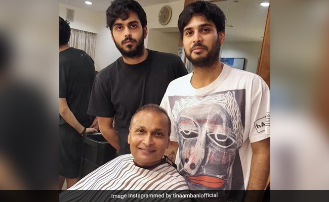 Anil Ambani And Sons - In DIY Grooming Session Pic Shared By Tina