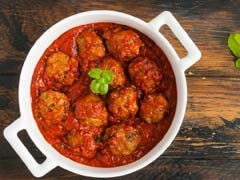 Indian Cooking Tips: How To Make Mutton Kofte At Home Indian Cooking Tips: How To Make Mutton Kofte At Home