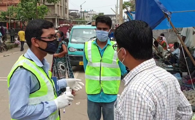 In Fight Against Coronavirus, 14,000 In Assam Join State's Initiative