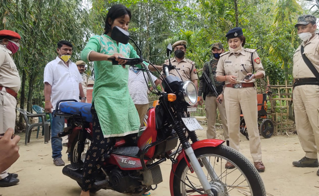 Assam Woman Cycled For Miles To Sell Vegetables, Cops Got Her A Bike