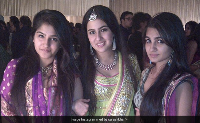 "Known You For 8,395 <i>Din</i>": See Sara Ali Khan's Friendship-Special Post For Her BFFs