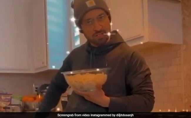 Diljit Dosanjh's "Fat-Free" Pasta Is Garnished With ROFL Jokes