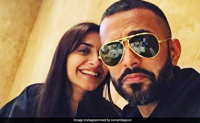 Sonam Kapoor's Pic With Husband Anand Ahuja Is All About Love