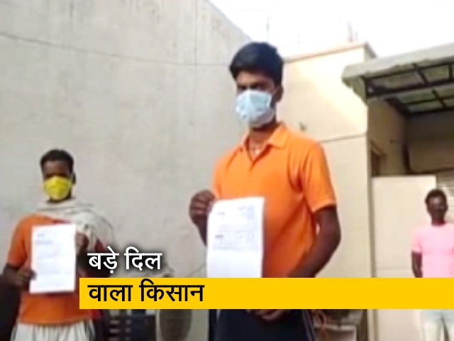 लॉकडाउन के बीच किसान ने 10 मजदूरों के हवाई सफर का किया इंतजाम