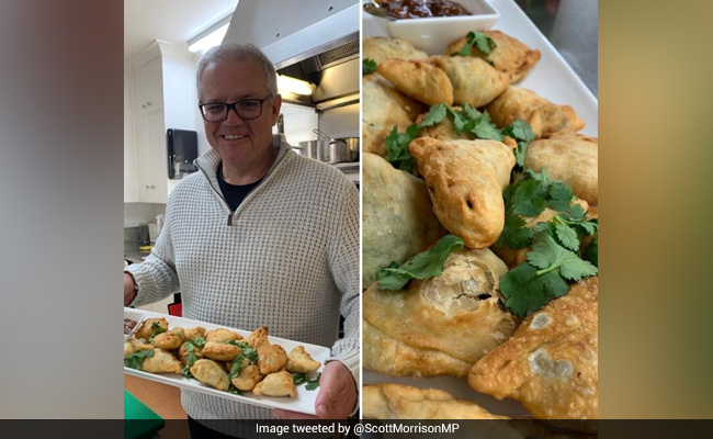 आस्ट्रेलिया के प्रधानमंत्री स्कॉट मॉरिसन ने समोसे के साथ आम की चटनी का चखा स्वाद, PM मोदी के साथ करना चाहूंगा शेयर