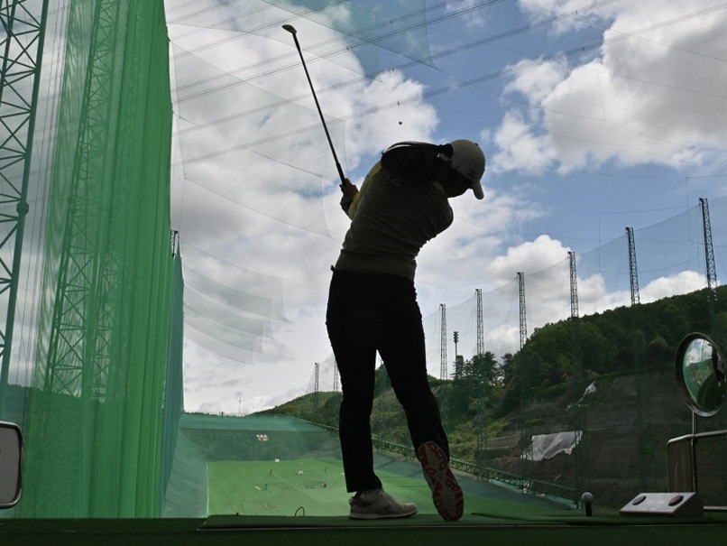 LPGA Players Permitted To Carry Their Own Bags: Report