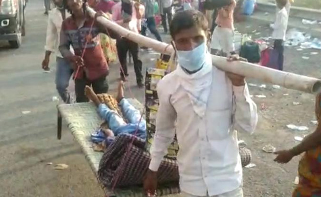 Injured Child On Make-Shift Stretcher, Migrant Family's 1300-km Walk Home