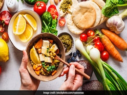 Women diet: महिलाएं अपनी उम्र के हिसाब से चुनेंगी खानपान तो नहीं होगी हेल्थ प्रॉब्लम Women diet: महिलाएं अपनी उम्र के हिसाब से चुनेंगी खानपान तो नहीं होगी हेल्थ प्रॉब्लम