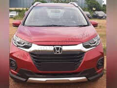 Honda WR-V Facelift Spotted At Dealership Yard, Ahead Of Official Launch Honda WR-V Facelift Spotted At Dealership Yard, Ahead Of Official Launch