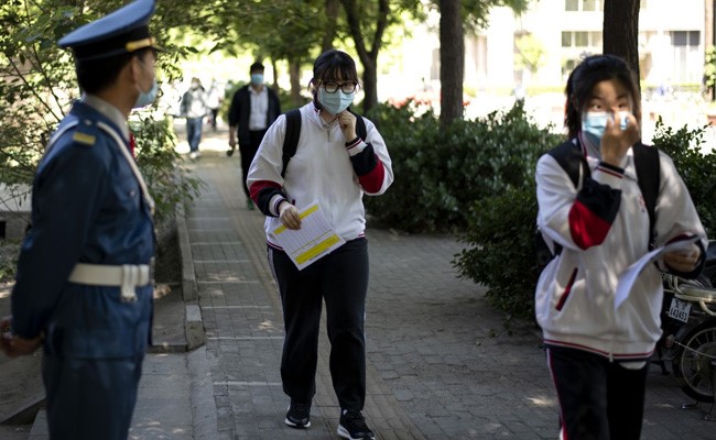 Parts Of Beijing Put Under Lockdown Due To Fresh Coronavirus Cluster