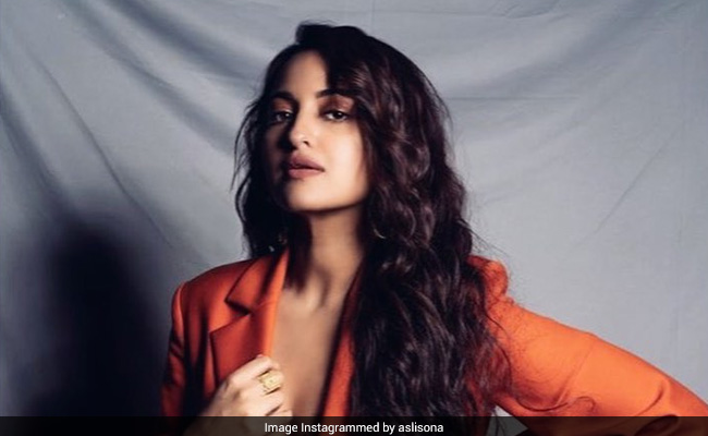 "Disheartening That People Still Troll Me Over One Honest Mistake": Sonakshi Sinha On <i>Ramayan</i> Oopsie