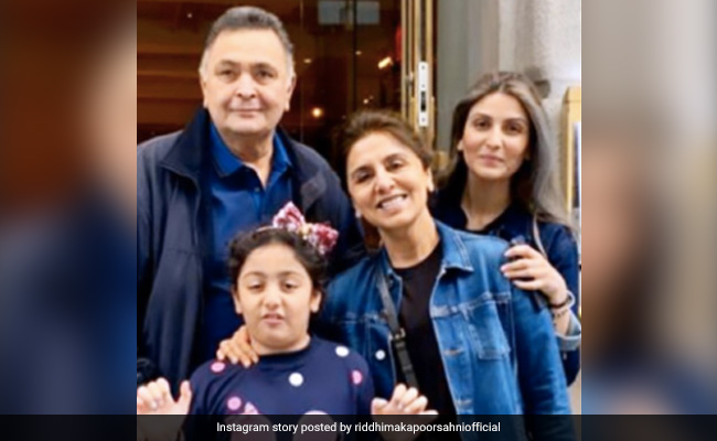 When Riddhima And Samara Visited Rishi And Neetu Kapoor In New York